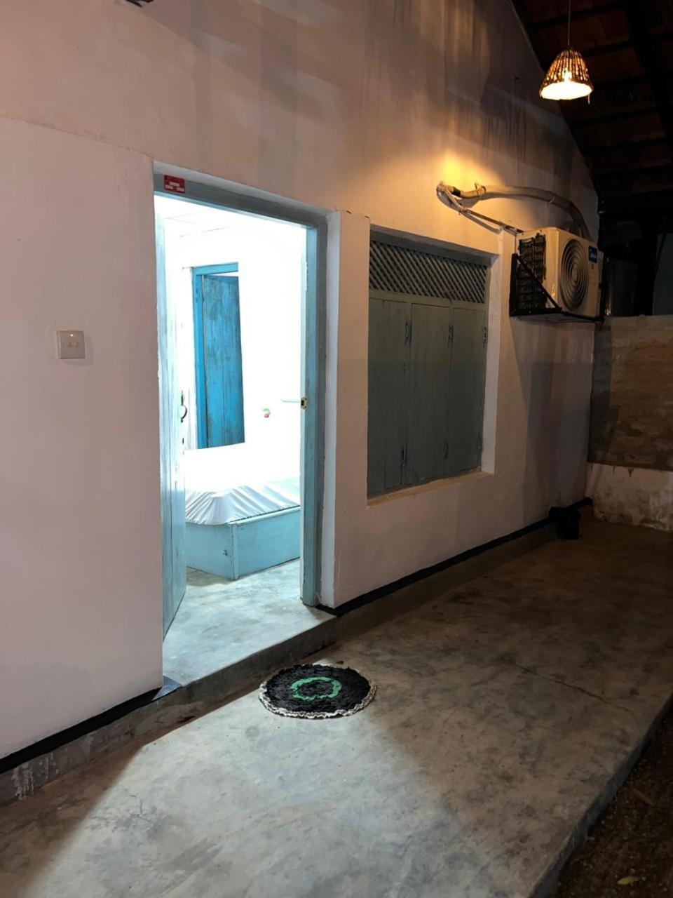 Cactus Arugambay Hostel อารูกัมเบย์ ภายนอก รูปภาพ
