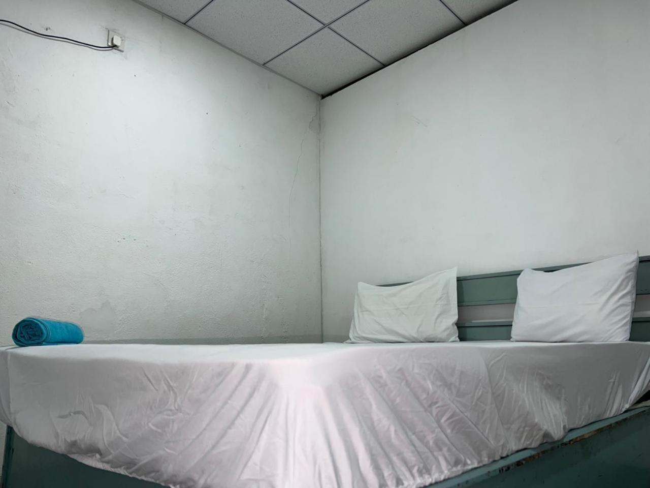 Cactus Arugambay Hostel อารูกัมเบย์ ภายนอก รูปภาพ